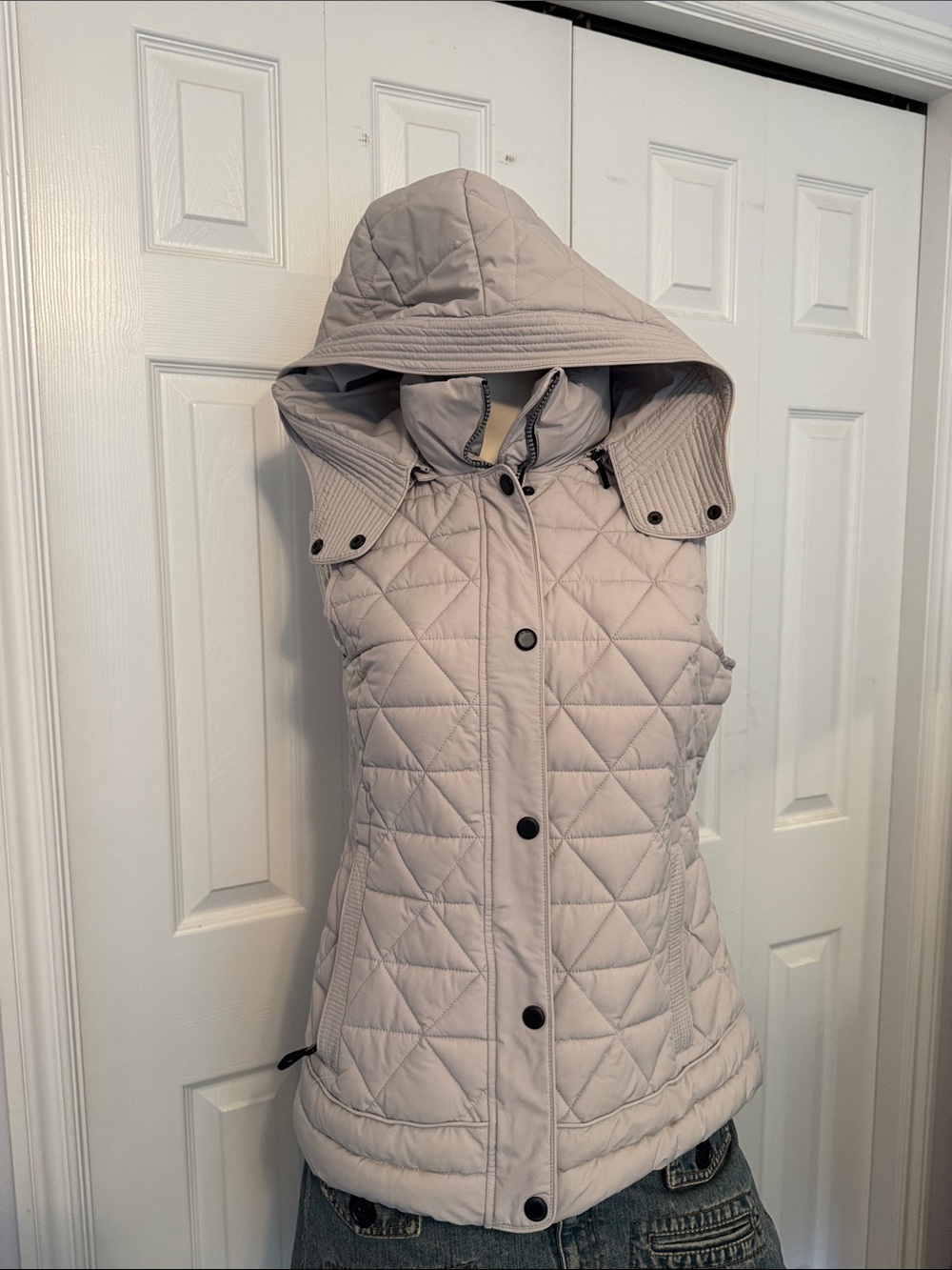 Andrew Marc Nee York Women's Quilted Hooded Vest in Light Taupe